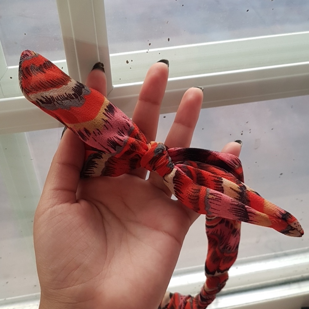 Icing Wire Bow Headband